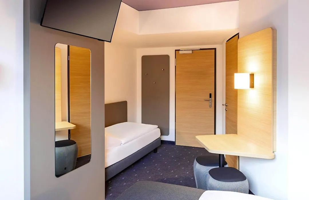 B&B Hotel Aachen-City-1